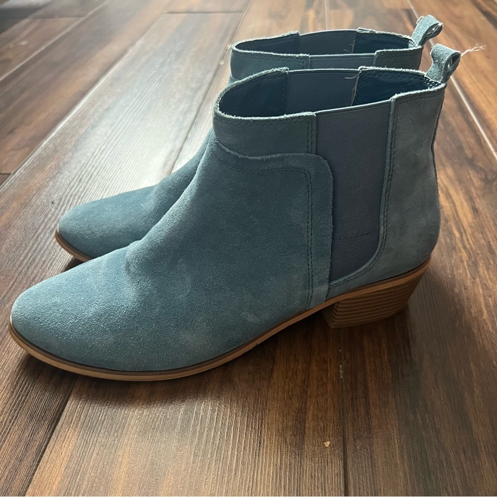 Gianni Fermani Blue Suede Ankle Boots Chelsea Block Heel Size 9 - Picture 4 of 8